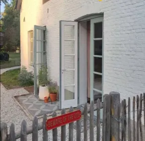 Studio with garden - Image 2