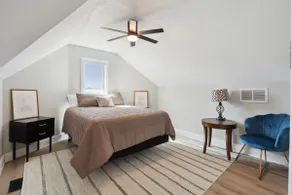 Big Groups/Families/Valley Junction Downtown/4BD - Image 3