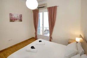 Modern Rental with Cozy Charm by GHH - Image 4