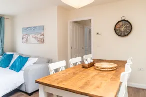 Stylish Saltash Oasis - Image 4