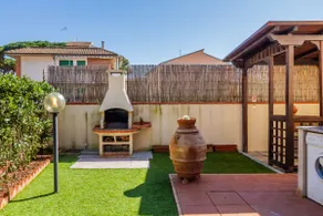 200 meters from the sea [house with garden and A/C] - Image 3