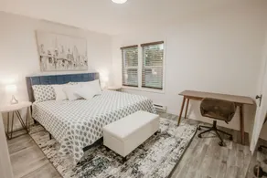 Luxury 2 bedroom close to downtown and U of O - Image 3