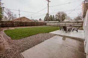 Luxury 2 bedroom close to downtown and U of O - Image 4