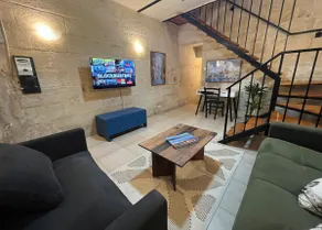Valletta 1-bedroom at Republic Street - Image 3