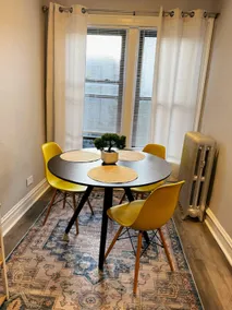 COZY Unit 3rd floor/ no elevator - Image 3