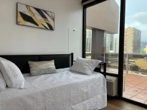 2BR Super Patio W/Free Parking - Image 4