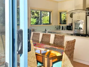 Boutara Holiday House - Image 4