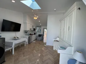 Beach House by LA Coast - Image 3