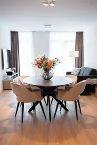 Schöntalhaus City Apartment - Image 3
