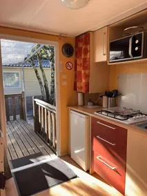 Mobil-home 2 personnes climatisé - Image 2