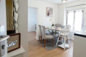 Charming apartment in Groslay - Image 3