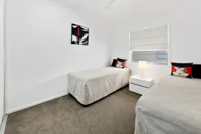 High Tide Deluxe Beach House - Image 4