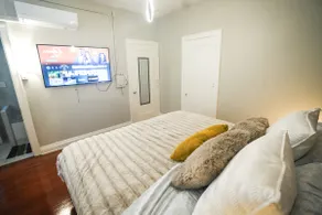 Soleil Suites #1 | Lux 1BR | Downtown Loring Park - Image 3