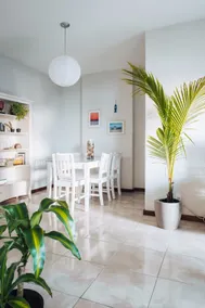By the sea - 2 bedrooms - Image 3