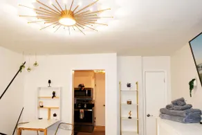 Elvis suite at the HighlandStrip - Image 4