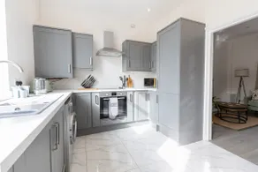 Great Ayton Hideaway | Cosy Retreat + Free Parking - Image 5