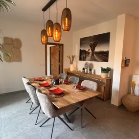 3-bedroom apartment with terrace - Image 3