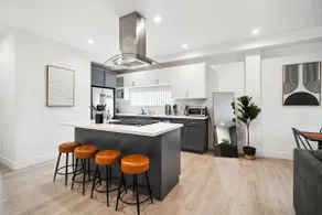 Modern 4BR/3BTH LA Home near DTLA, USC, Crypto - Image 2