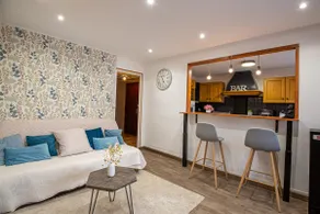 2-room apartment La Verpillière center - Image 5