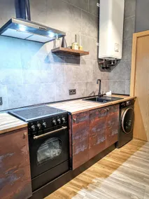 ”Live the Exclusive” Industrial Studio in Segorbe - Image 3