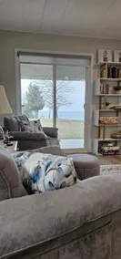 Pleasant View Cottage with Beach - Image 2