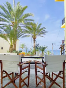 Luma – Beachfront Apartment - Image 4