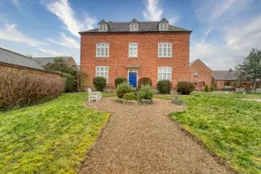 Harrow Croft, 2 Bed Apartment, St Johns, Worcester - Image 5