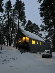 Ponderosa Retreat - Image 2