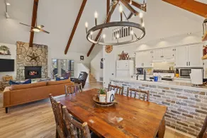 Ponderosa Retreat - Image 4