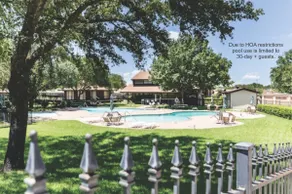 Southern Charm. Close to everything. - Image 4