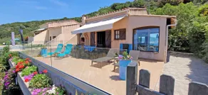 Mini villa avec jardin et terrasse panoramique à 150m. de la mer. - Image 5
