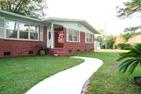 Historic D-Town Milton/RiverWalk - Image 2