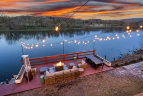 Riverfront: HotTub, Sauna, ColdPlunge, FirePit - Image 2