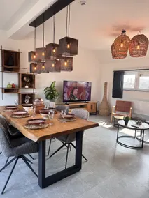 2 bedroom apartment with terrace - Image 5