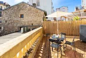 #35 Staywizus - Suite Carlone 5min from the beach AC & Terrace - Image 2