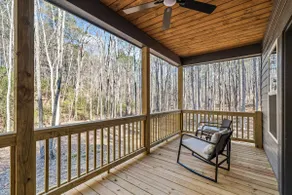 Creekside + Private Sauna Retreat Near Wineries - Image 2