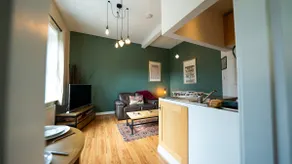 Birthplace View - 2BR Townhouse, Heart of Town, Sleeps 4 - Image 2