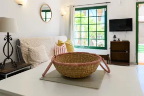 Ana's Apartments, Aloe - Image 5