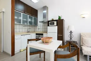 Ana's Apartments, Aloe - Image 4