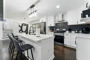 Luxury ATL Stay – 12min to MB Stadium, Sleeps 8 - Image 3