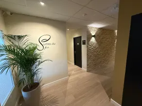 Spa Suite 1 – Free Private Parking in Reims - Image 5