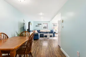 2 Bedrooms, Steps to the Beach, 45 min to Salem, Pet Friendly - Image 3
