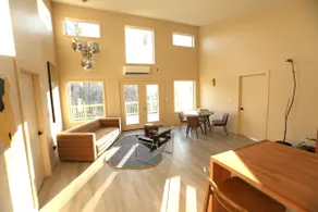 Designer Cabin near vineyards - Image 2