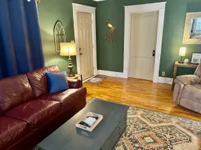 The Blue Bungalow - Image 3