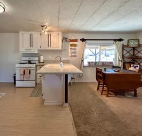 Tiki House - Image 3