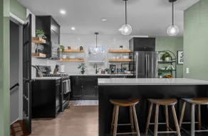 Modern & Tranquil Stay: Hot Tub & Espresso Machine - Image 4