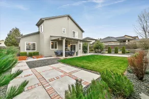 Boise Hills Luxurious Retreat - Image 4