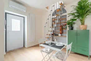 Small Apartment in The Navigli Area - Image 5