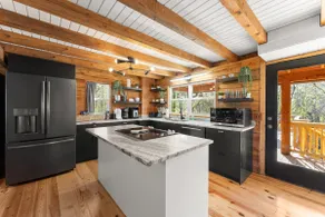 Story Tree Cabin | Family Retreat | Sleeps 11 - Image 2