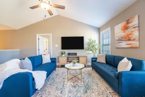 Brand New Memory Hill Beauty! Upstairs Only - Image 2